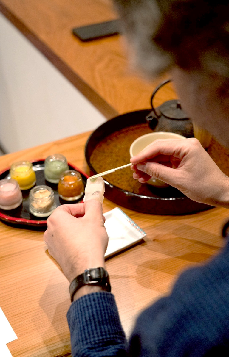Tea Ceremony Experience "Otemae" ~ Whisk Your Own Matcha with a Hakata Maiko ~ — 5